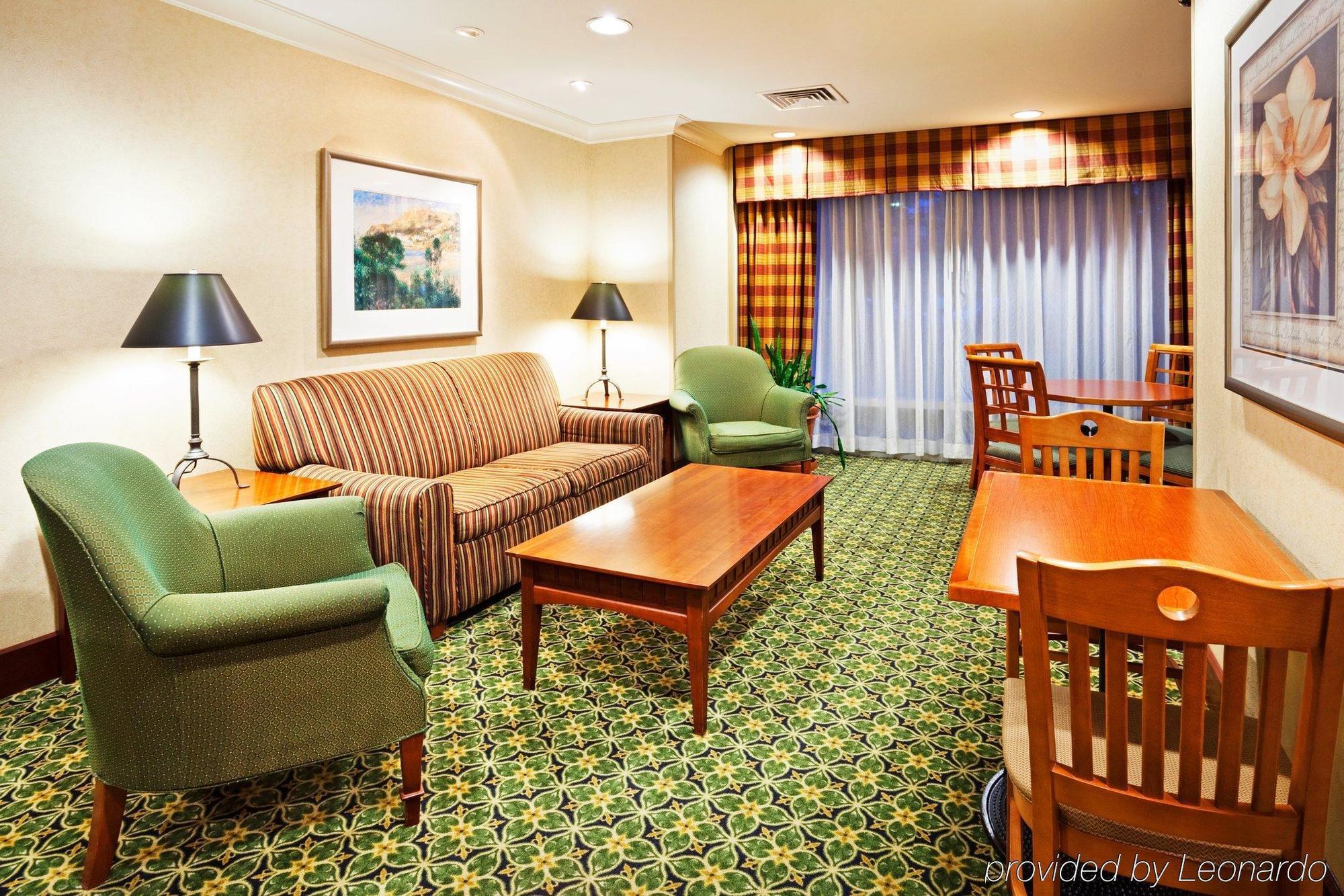 Staybridge Suites Chattanooga Downtown - Convention Center By Ihg Exterior foto