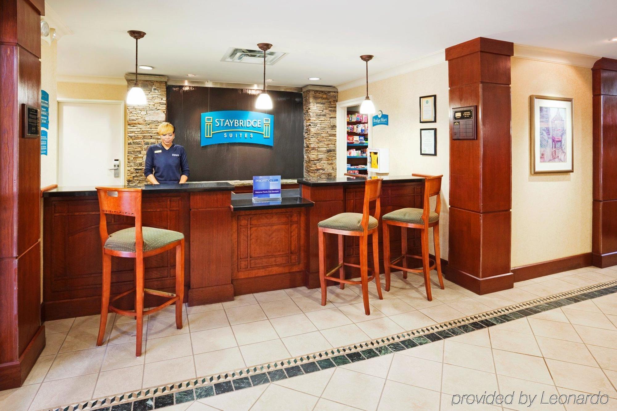 Staybridge Suites Chattanooga Downtown - Convention Center By Ihg Exterior foto